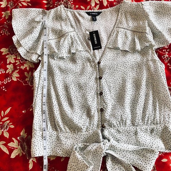 *NEW WITH TAGS* Polka Dot Flutter Sleeve Tie-Front Blouse by Express - Size XS - Picture 12 of 16